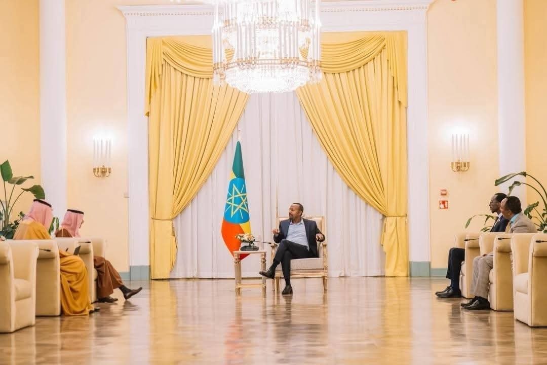 السعودية تعزّز تقاربها مع إثيوبيا، وأديس أبابا ترسّخ صعودها بتوازنٍ عالٍ مع جميع الدول، في خطوة تعيد رسم موازين القوة في الإقليم.